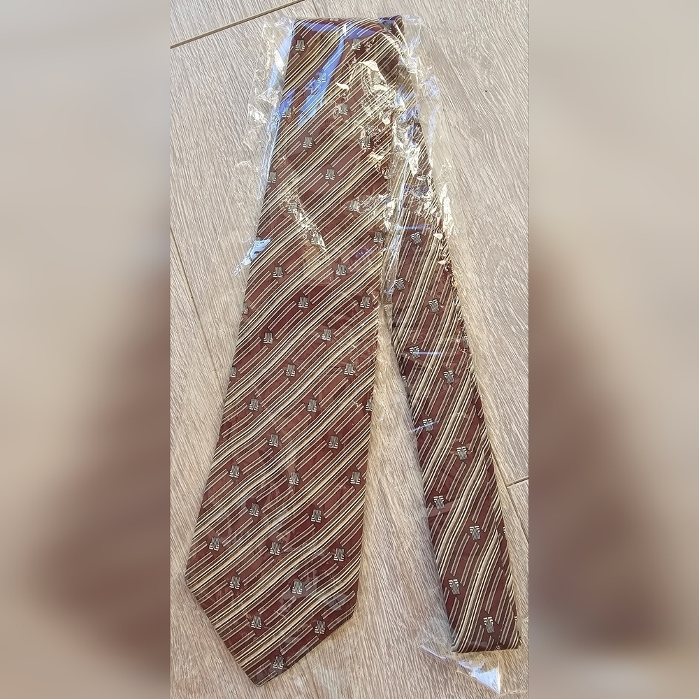 👔 New Vintage Signed Lining LANVIN Paris Luxury 100% Silk Tie by - Picture 2 of 5
